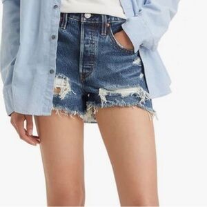 LEVI’S 501 SHORTS HIGH RISE FITTED THROUGH THE HIP DISTRESSED - 24W